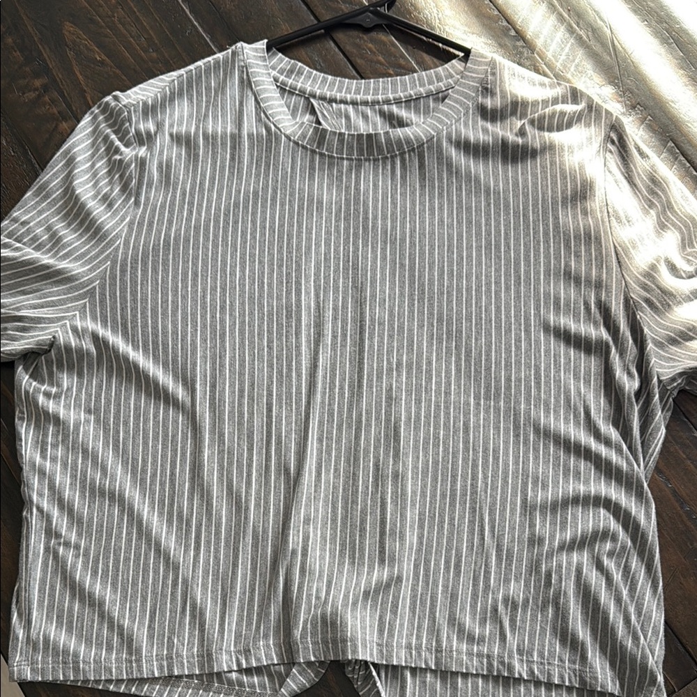 Striped Gray Women's Top, New York n Conp